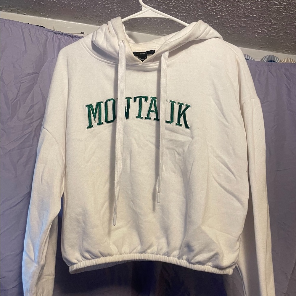 Forever 21 Cropped Sweatshirt